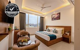 Hotel De Clark Luxury Airport Hotel Near Delhi Igi Airport T3 With Free Wifi & 24X7 Check-In